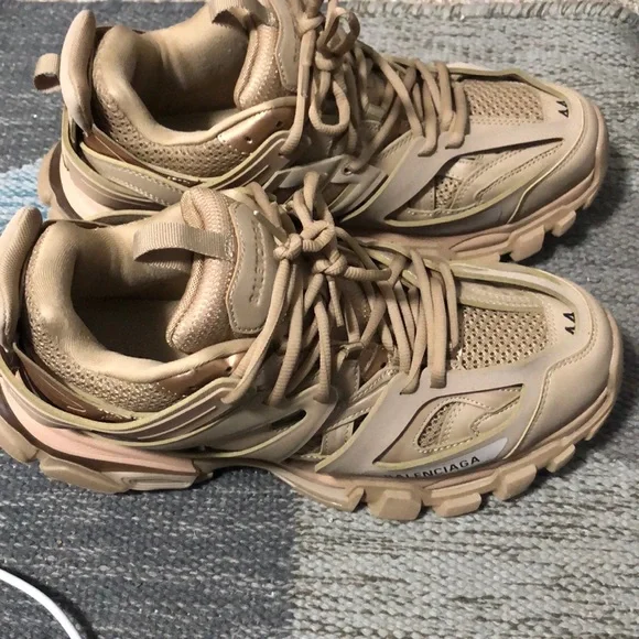 Shoes | Balenciaga Mens Sneakers Size 44 Us 11 | Poshmark display picture 2